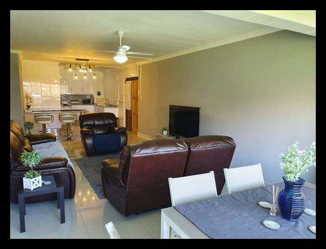 2 BEDROOM APARTMENT FOR SALE IN NORTH BEACH